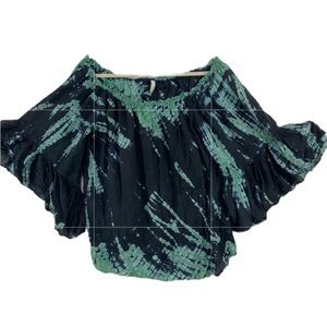 Women's Black and Green Top